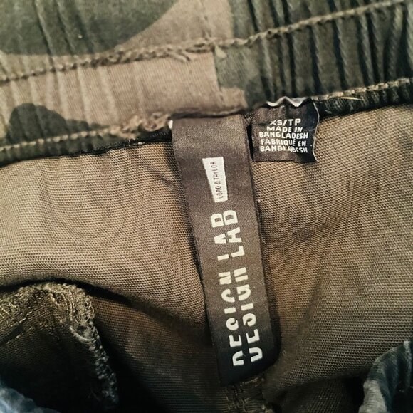 Design Lab Camo Joggers with Pockets Elastic Waist XS - Picture 8 of 9